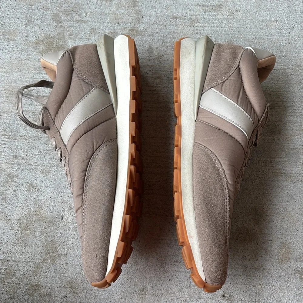 J Slides suede accents